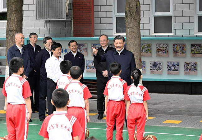 085826-243000.jpg 3.jpg