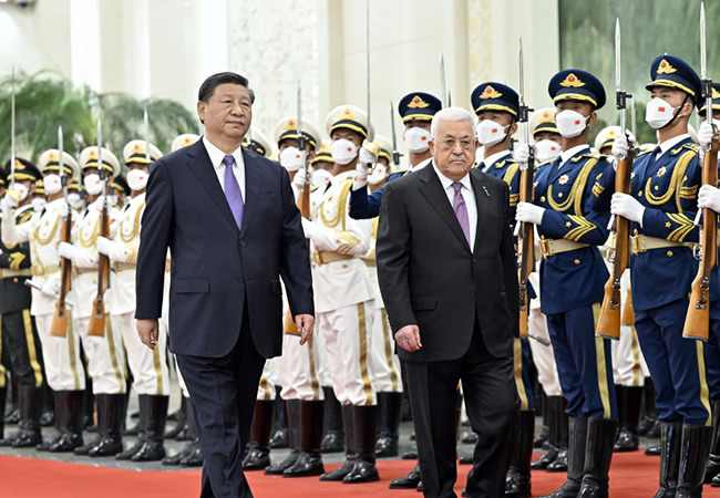 081745-223248.jpg 3.jpg