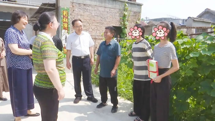 081256-129951.jpg 081256-129951.jpg