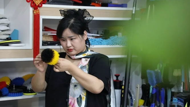 082602-161154.jpg 1.jpg