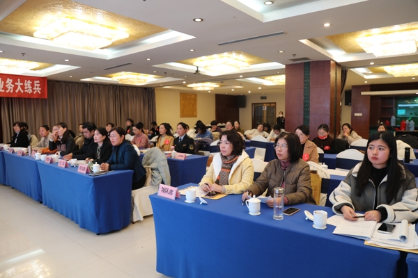 110408-946268.jpg 觀眾_愛奇藝.jpg