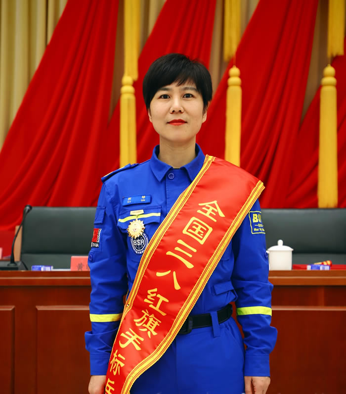 100621-417881.jpg 7.jpg