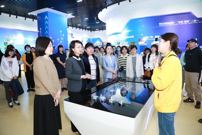 154739-171567.jpg 3.jpg