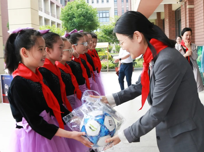 082610-563759.jpg 8.jpg