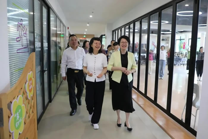 225957-127559.jpg 2.jpg