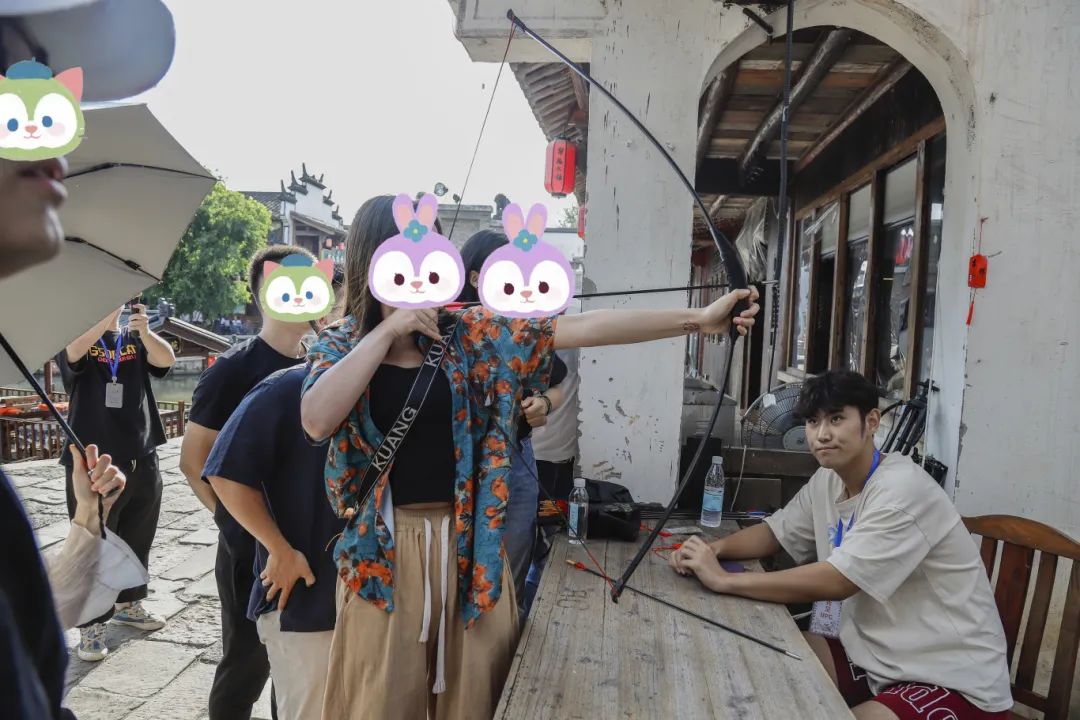 111506-866487.jpg 111506-866487.jpg