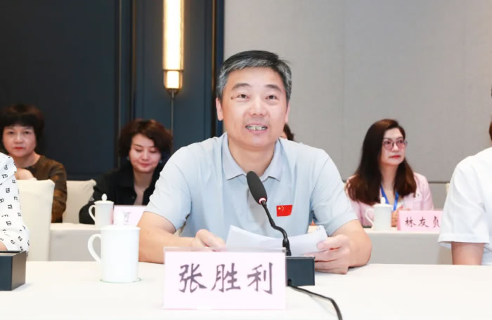 162722-304105.jpg 4.jpg