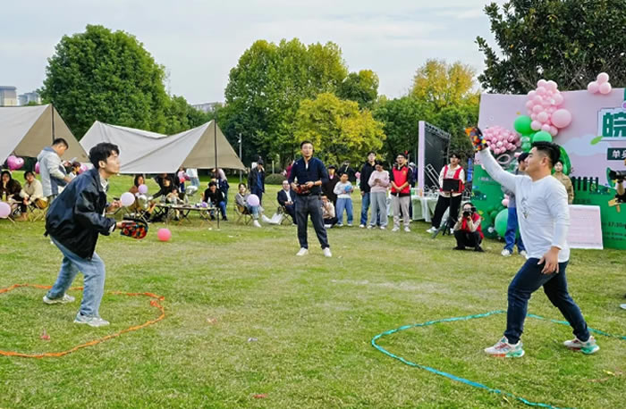 221357-902806.jpg 7.jpg