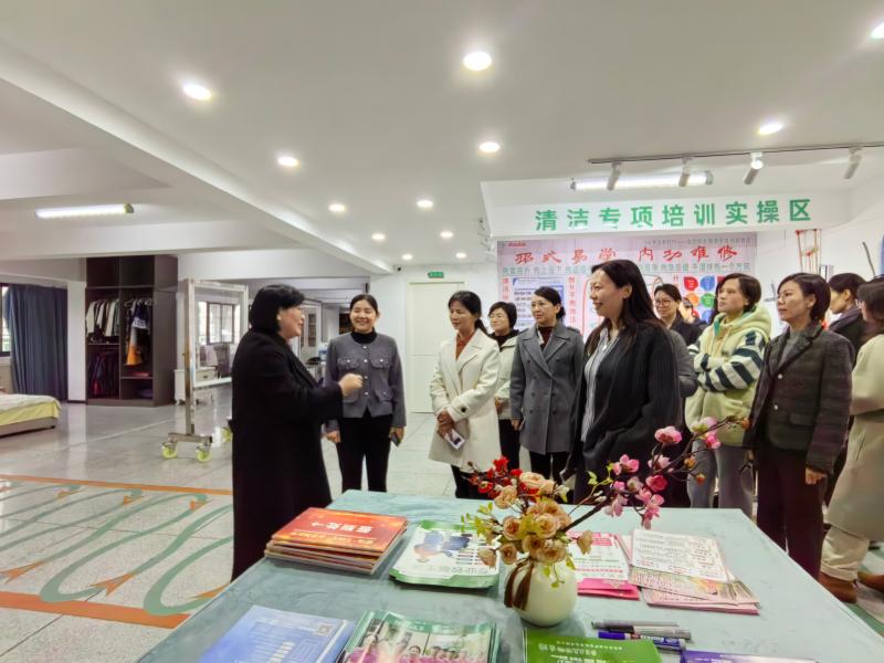 050408-402261.jpg 050408-402261.jpg