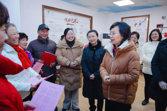 052907-133759.jpg 1.jpg