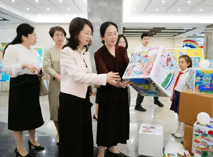 084513-801380.jpg 4.jpg