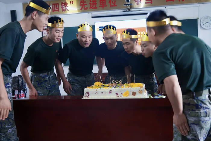 054555-543749.jpg 7.jpg